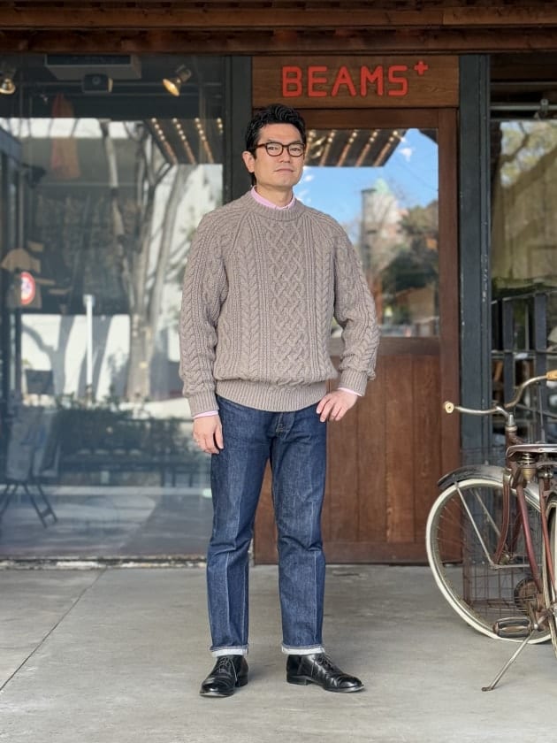 BATONERのカシミヤアランニット、サイズ感について｜ビームス プラス