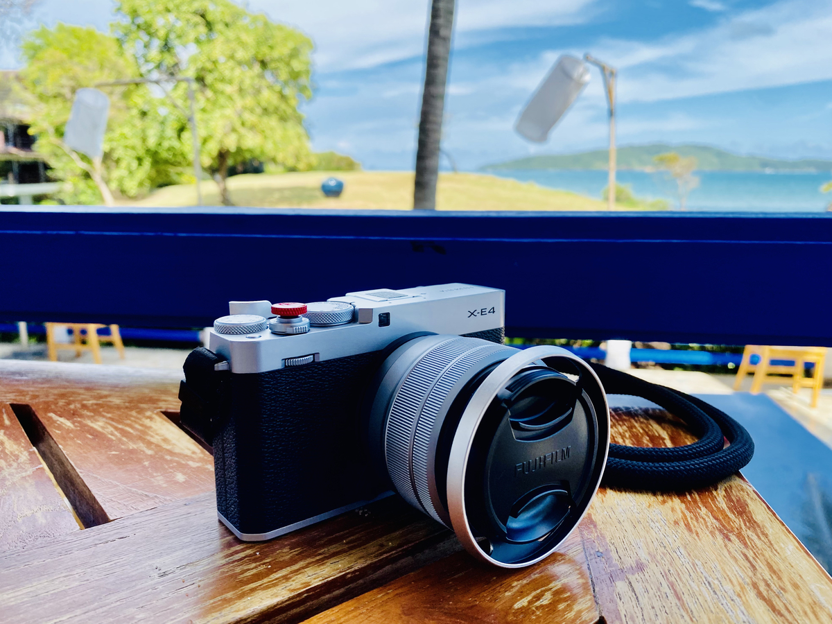 Fujifilm X-E4 - MONOKIRI 35mm