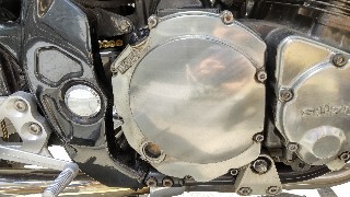 台風一過の晴天酷暑の日 汗だくになりながらクラッチプレート交換（GSX