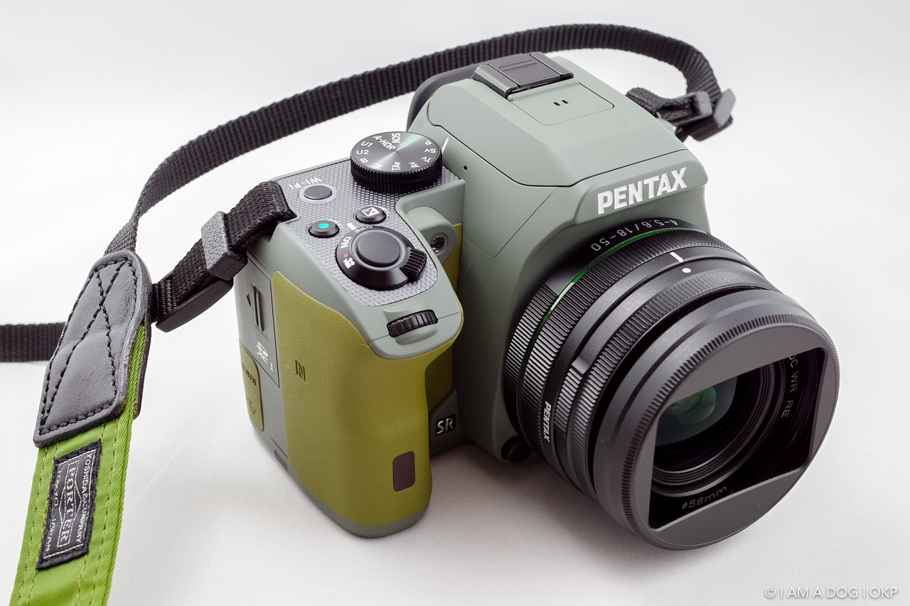 念願のフォレストグリーン」世界最小の防塵防滴一眼レフPENTAX K-S2を