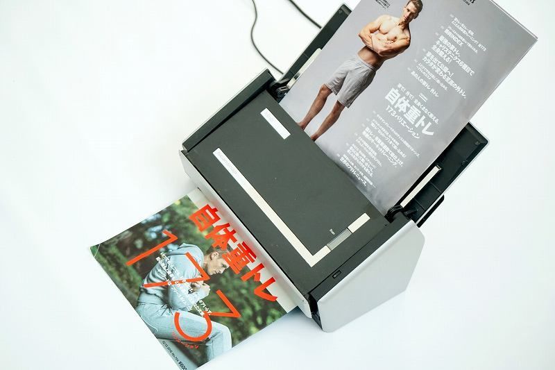 1000冊を自炊した筆者おすすめの裁断機【プラス裁断機 PK-113