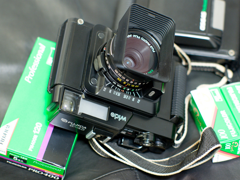 FUJICA GS645W Professional - I know a dirty word.