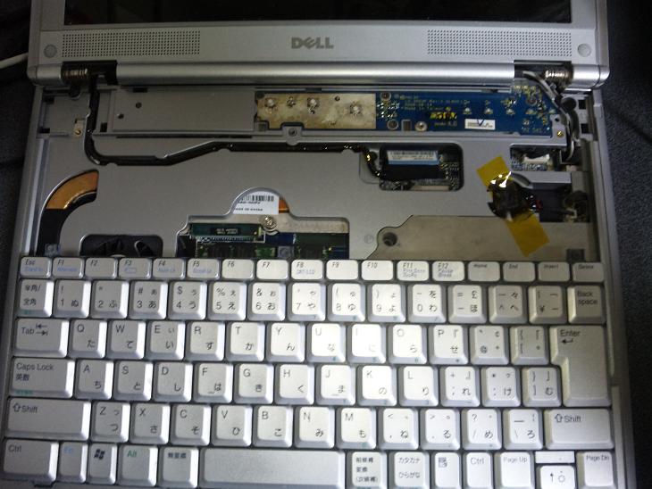 DELL XPS M1210のHDDをSSDに換装し、Windows XPをクリーンインストール