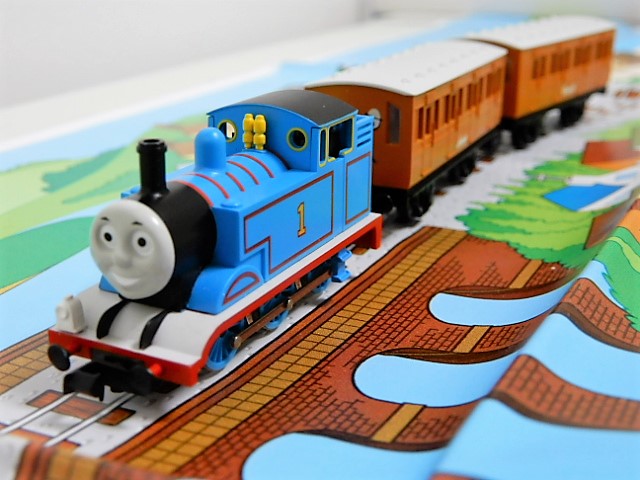 TOMIX Nゲージ きかんしゃトーマススタートセット - 小さな世界