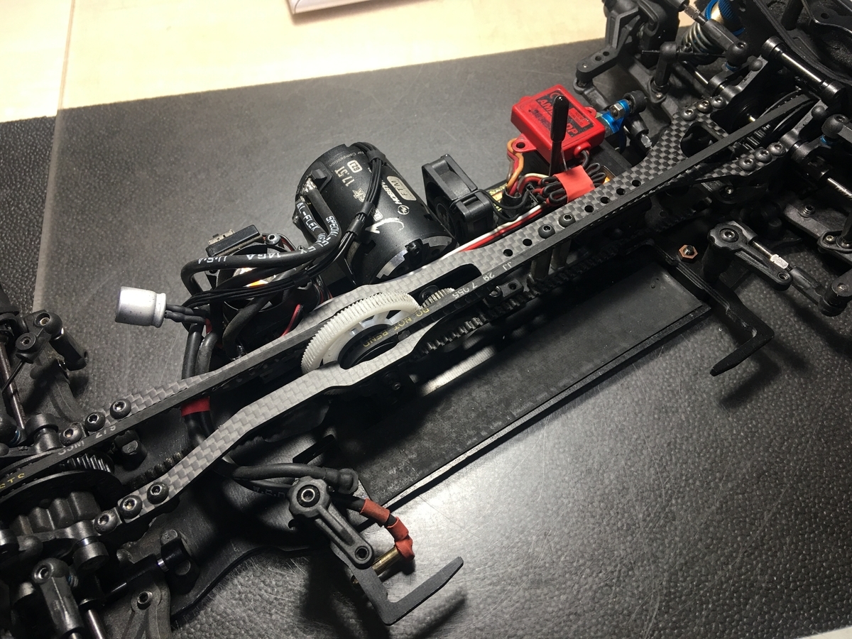 3RACING ADVANCE S64 を今流行りのRC SuperGT仕様にしてみた。 - 元靴
