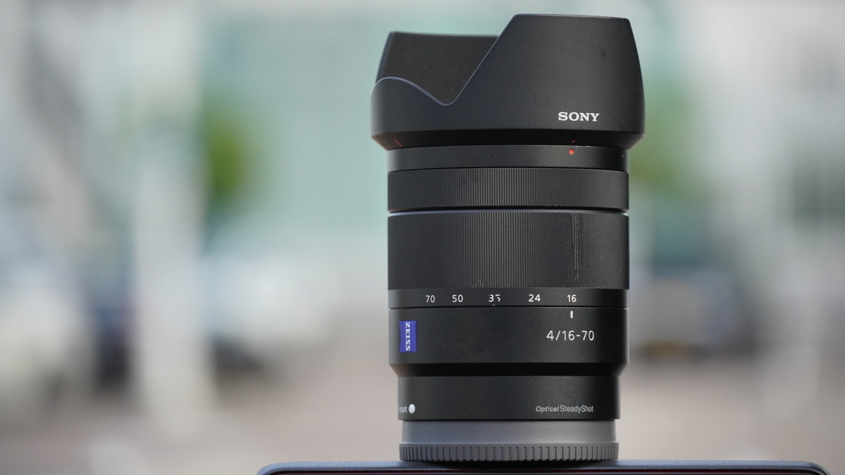 SEL1670Z 作例レビュー】α6600,α6400などα6000シリーズで使いやすい