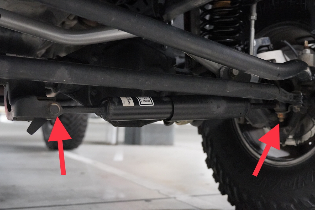 ラングラーJL】ステアリングダンパー装着レビュー(純正位置編) - じー