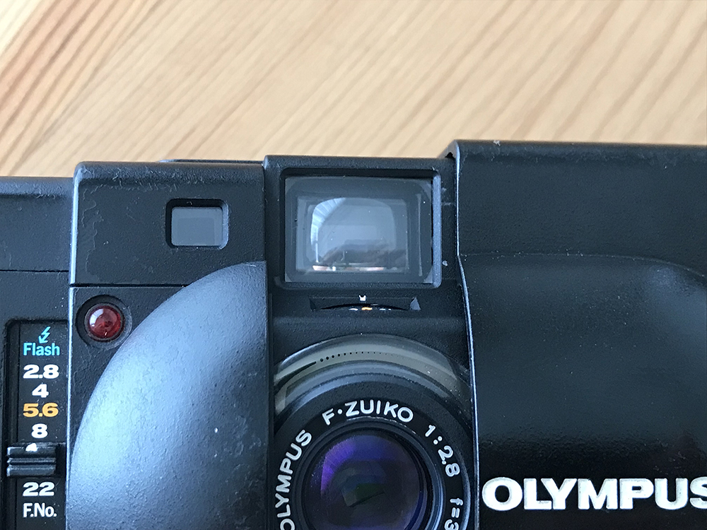 OLYMPUS オリンパス XA】使い方や外観レビュー、作例など 時代を変えた
