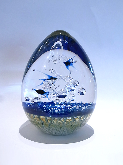 透明」が魅せる神秘的な表情…キレイor可愛いガラスペーパーウエイト10