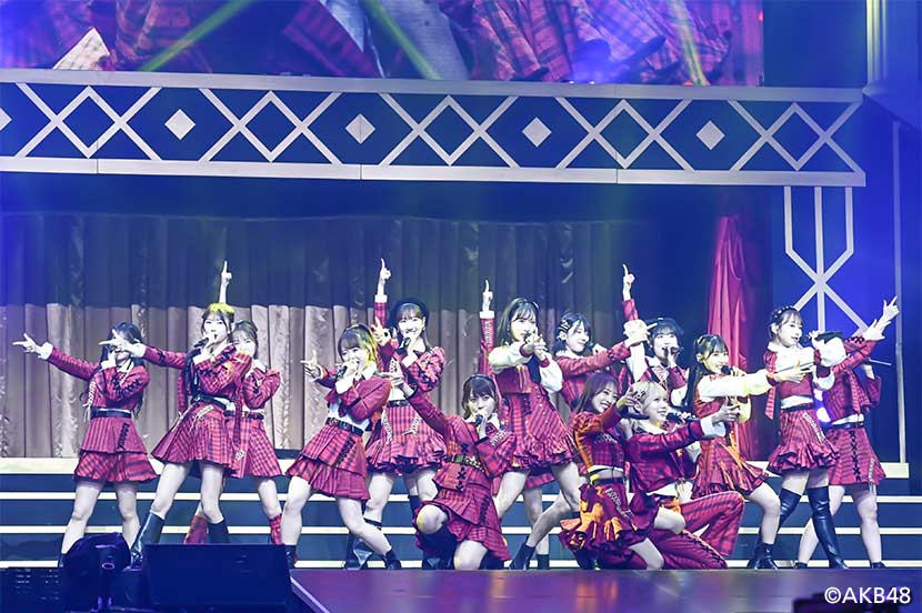 AKB48春コンサートの新たな楽しみ方！ VR生配信は会場の歓声までリアル