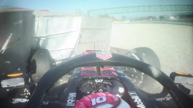 オンボード動画】ガスリーがバリアにクラッシュ、レッドブルRB15が大破