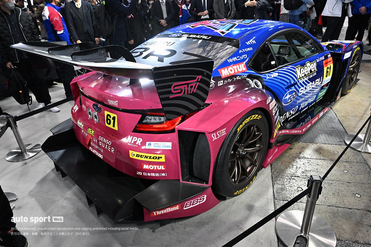 スバルBRZ GT300、2025年も井口卓人と山内英輝のコンビで参戦。車体と