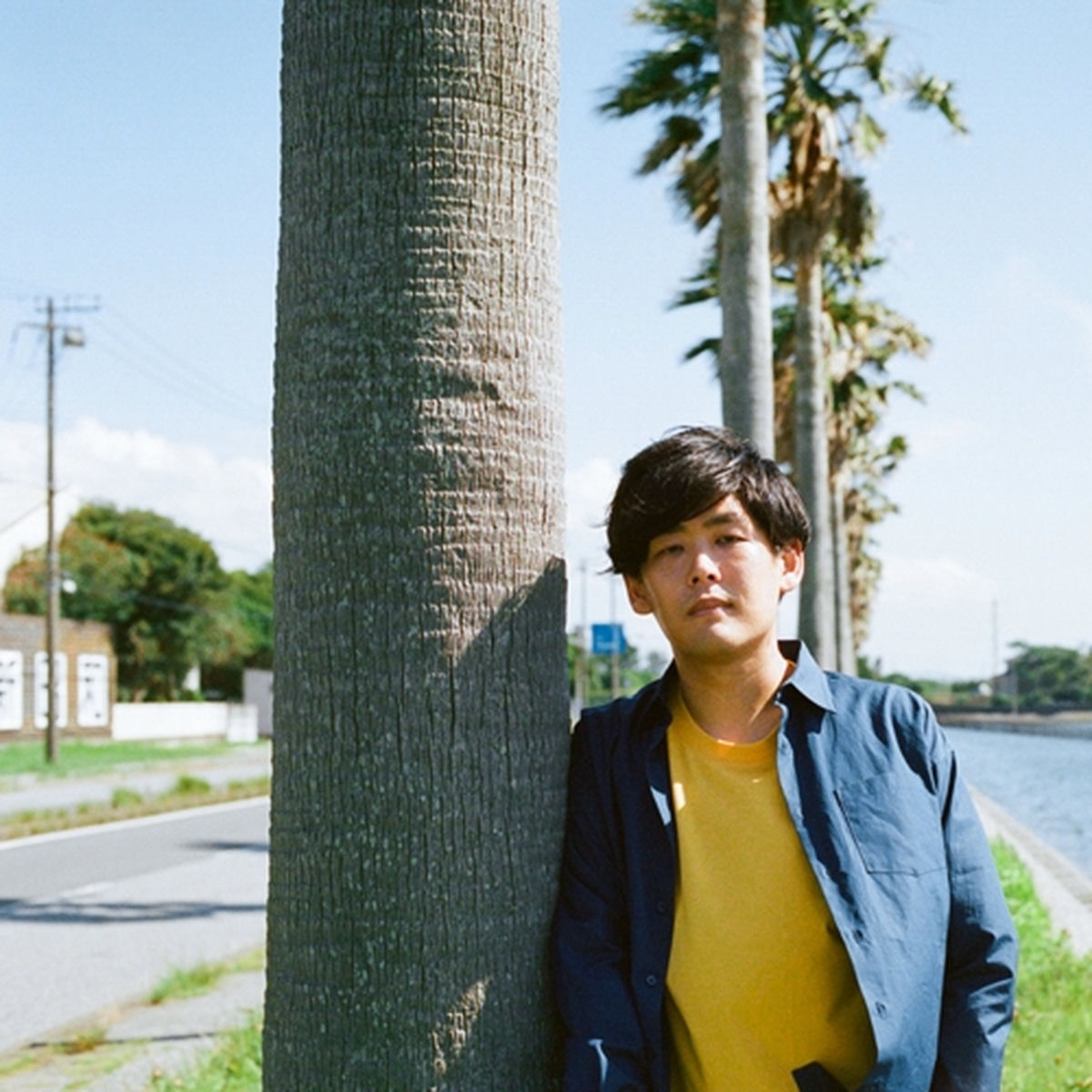 JJJ: アルバム、曲、コンサート | Deezer