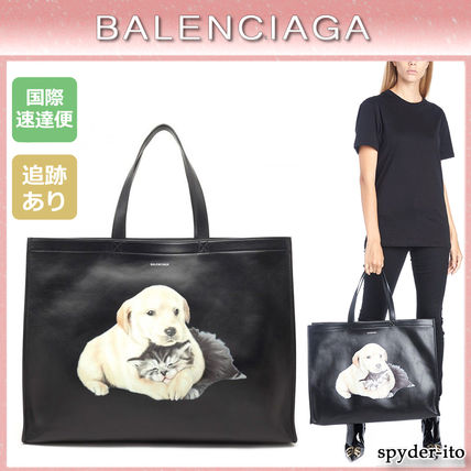 Balenciagaの新作バッグに胸キュン♪猫や犬のモチーフが登場｜spyder