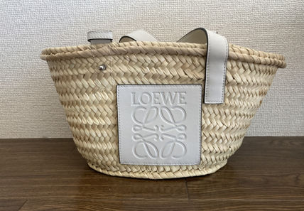 ホワイト（白）系 LOEWE(ロエベ) かごバッグ(レディース) - ブランド