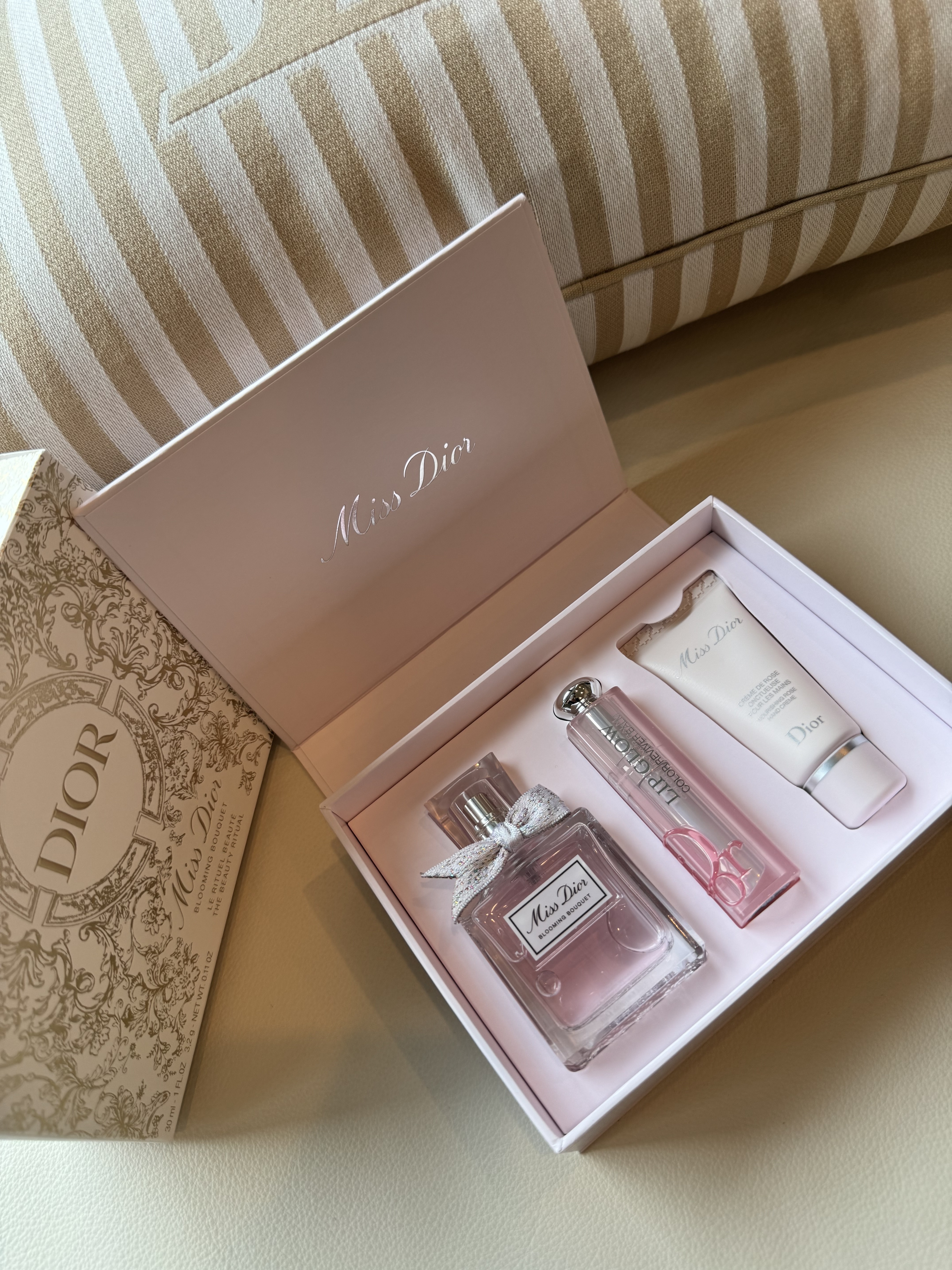 Diorディオール マキシマイザー&ハンドクリーム プレゼント最適 (Dior