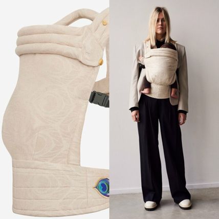 ホワイト（白）系 artipoppe(アーティポッペ) 抱っこ紐・スリング