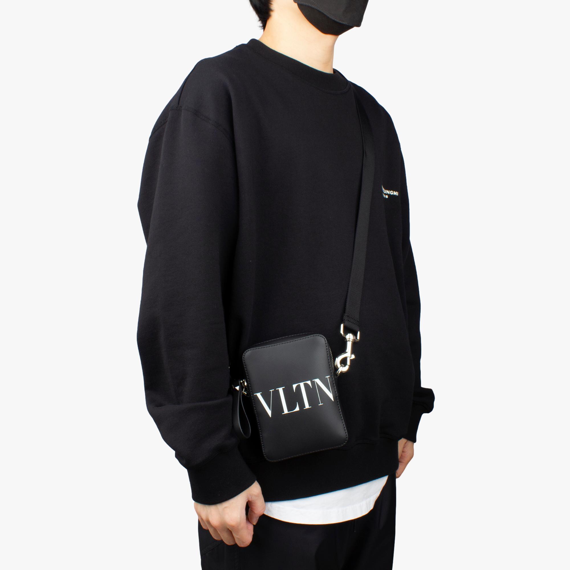 VALENTINO VLTNスモールクロスボディバッグ 0943 WJW 0NI (VALENTINO