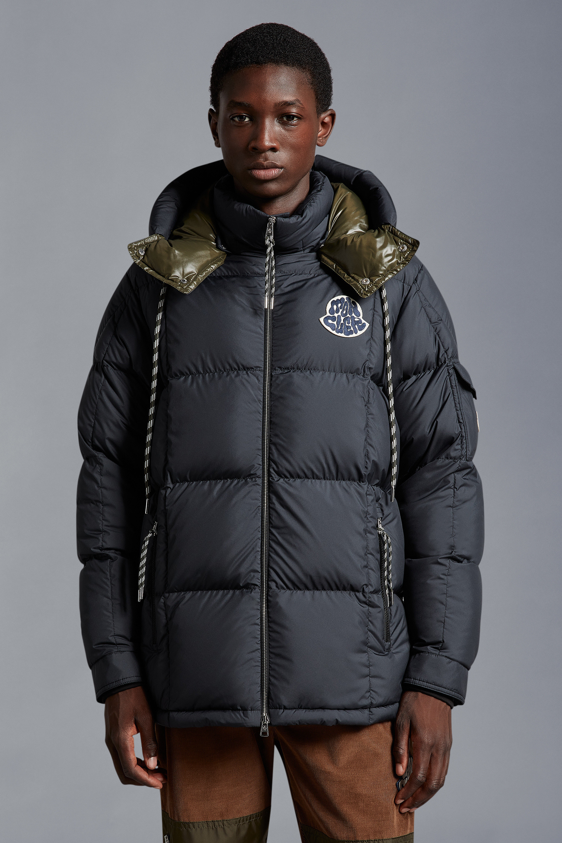 MONCLER2022/23秋冬新作 フード付きダウンジャケット MARIVELES