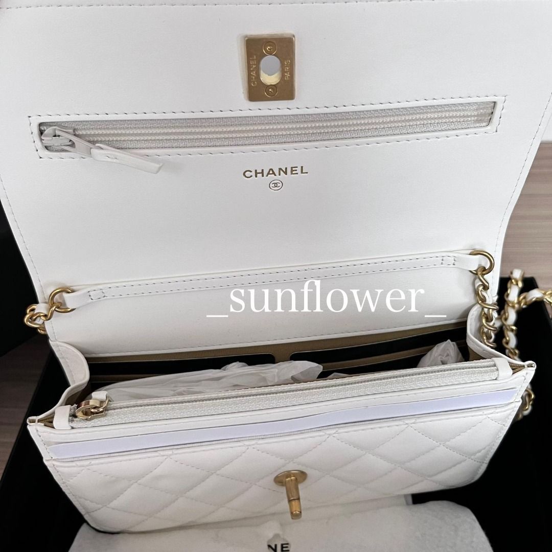 シャネル 23C ゴールドボール付きチェーンウォレット ホワイト (CHANEL