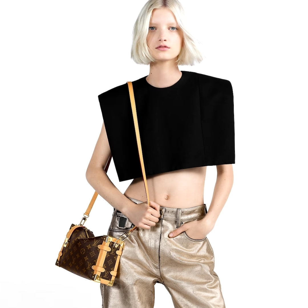 2023SS☆即納！ 【LV ルイヴィトン】 ショルダーバッグ 関税込 (Louis