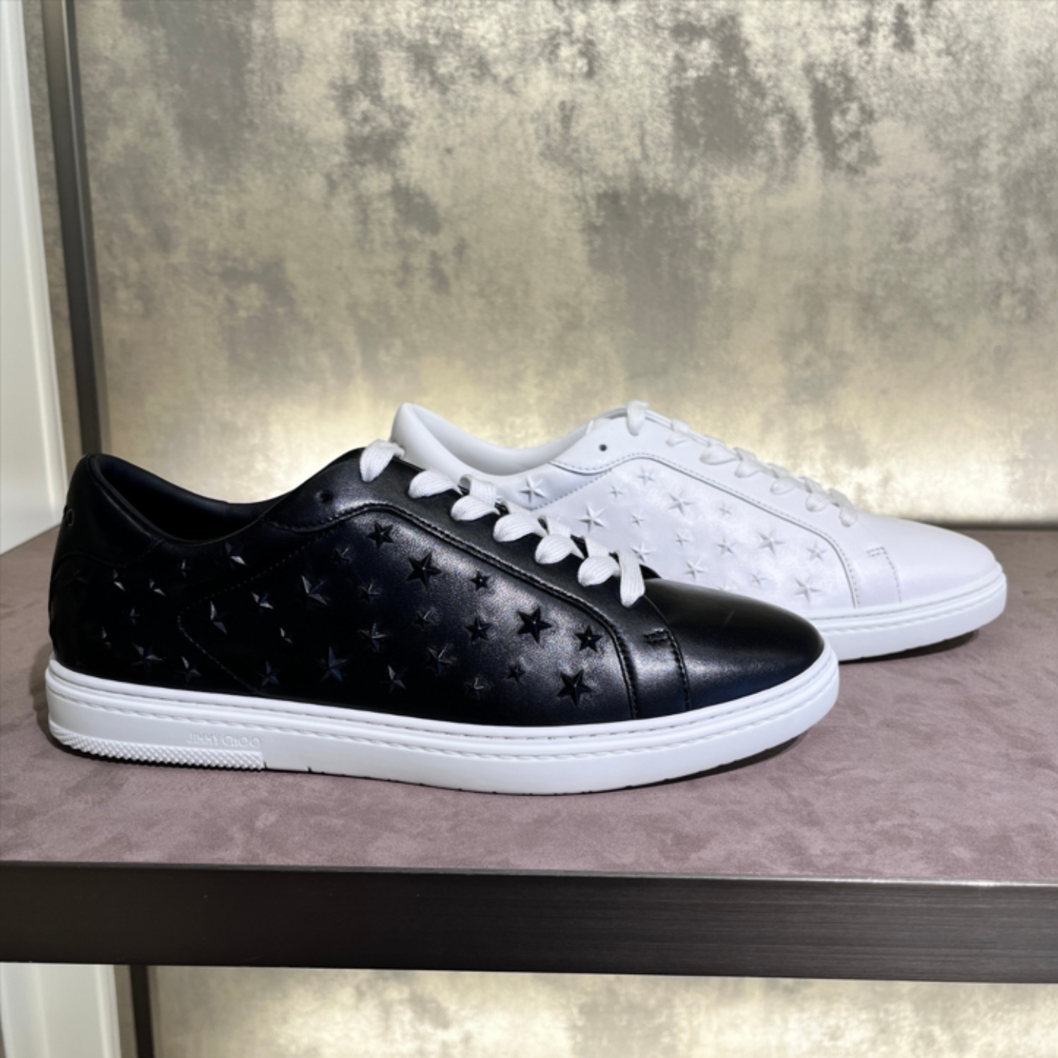 JIMMY CHOO ジミーチュウ KAI スタースタッズ スニーカー (Jimmy Choo