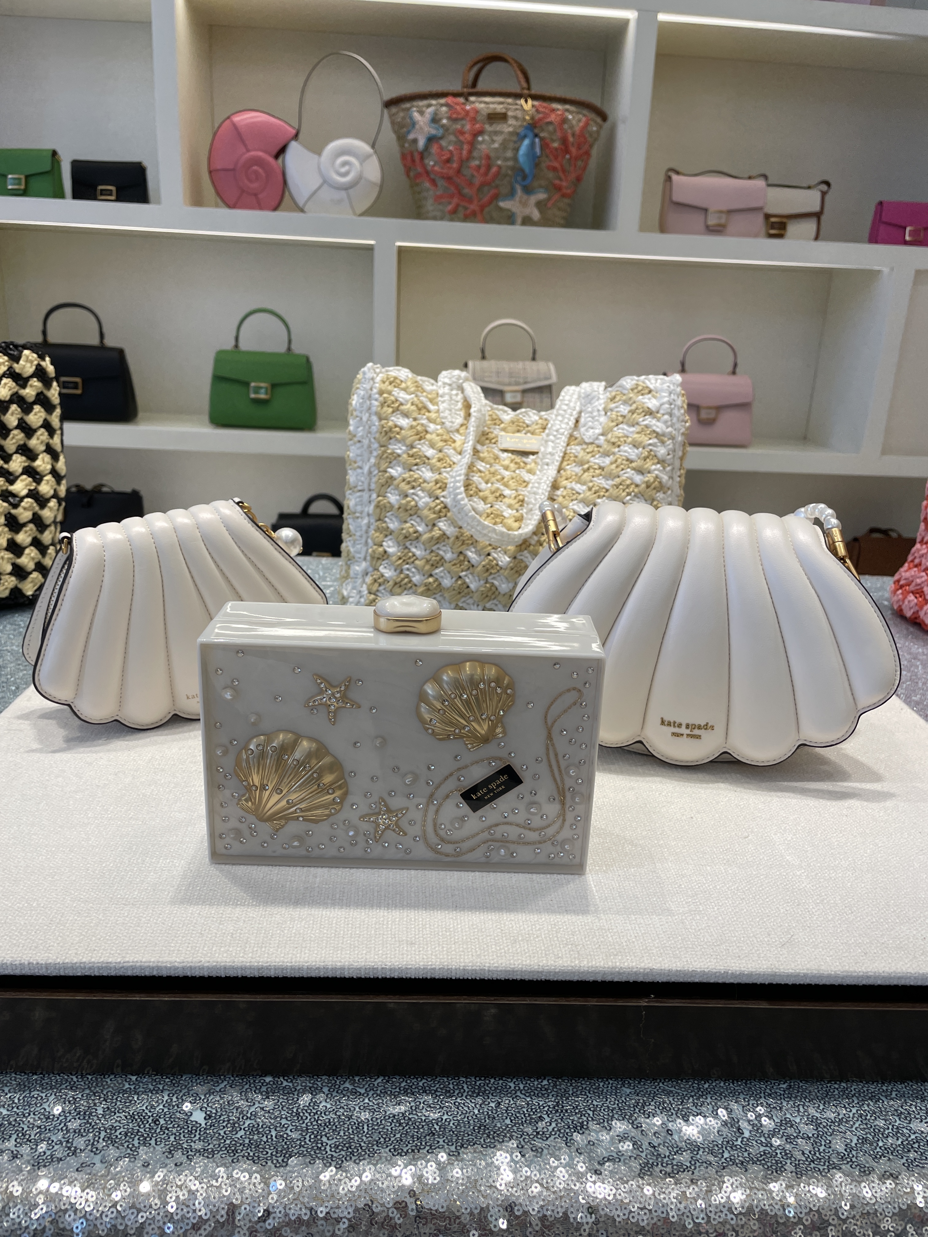 kate spade ワットザ シェル 3D シェル クロスボディ (kate spade new