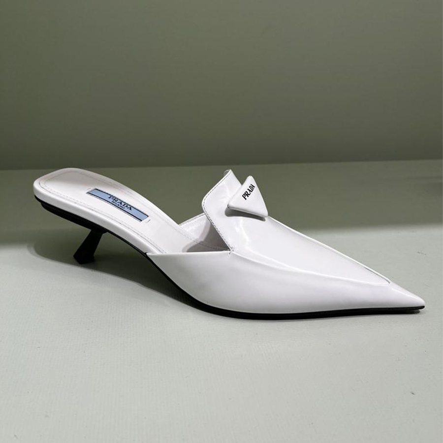 セール】プラダ☆ブラッシュドレザー ミュール☆1D897M 055 (PRADA