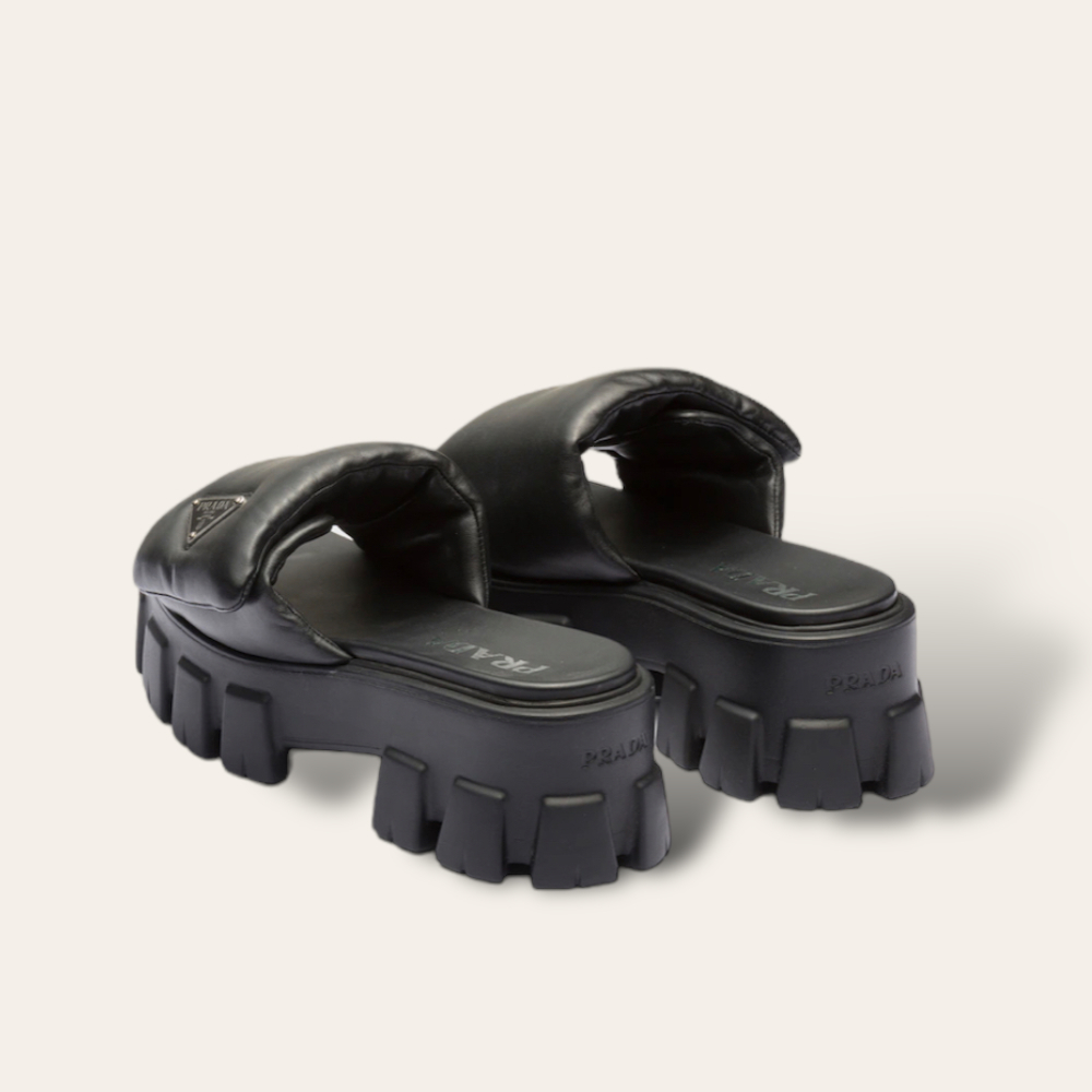 PRADA＊Soft padded nappa leather sandals サンダル＊送料込 (PRADA