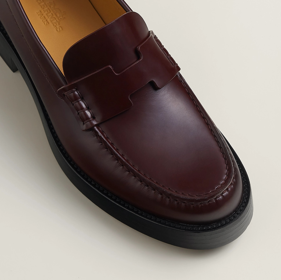 □快適な履き心地【 HERMES 】モカシンアワー (HERMES/ローファー