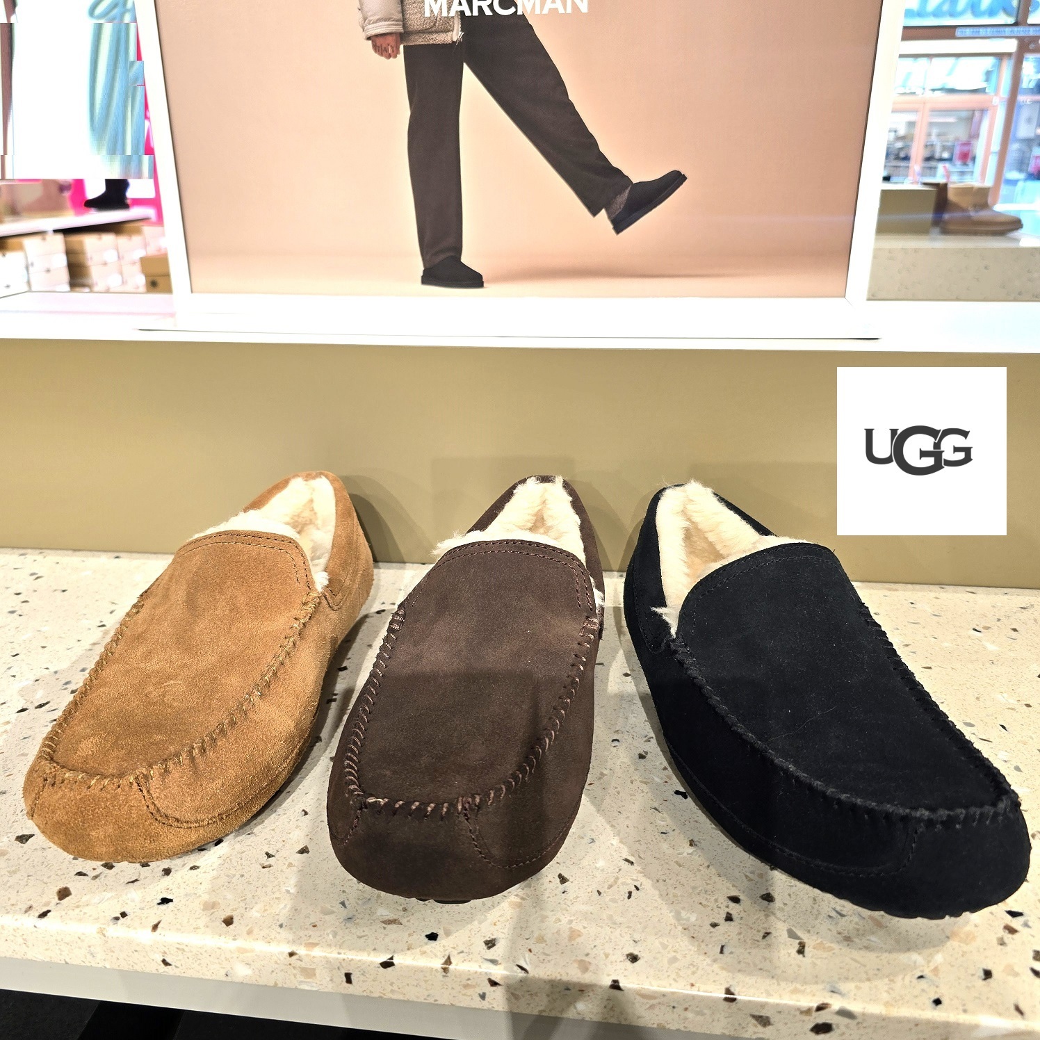セール 【UGG】メンズ ☆履き心地最高 ♪全面ファー ☆ モカシン (UGG