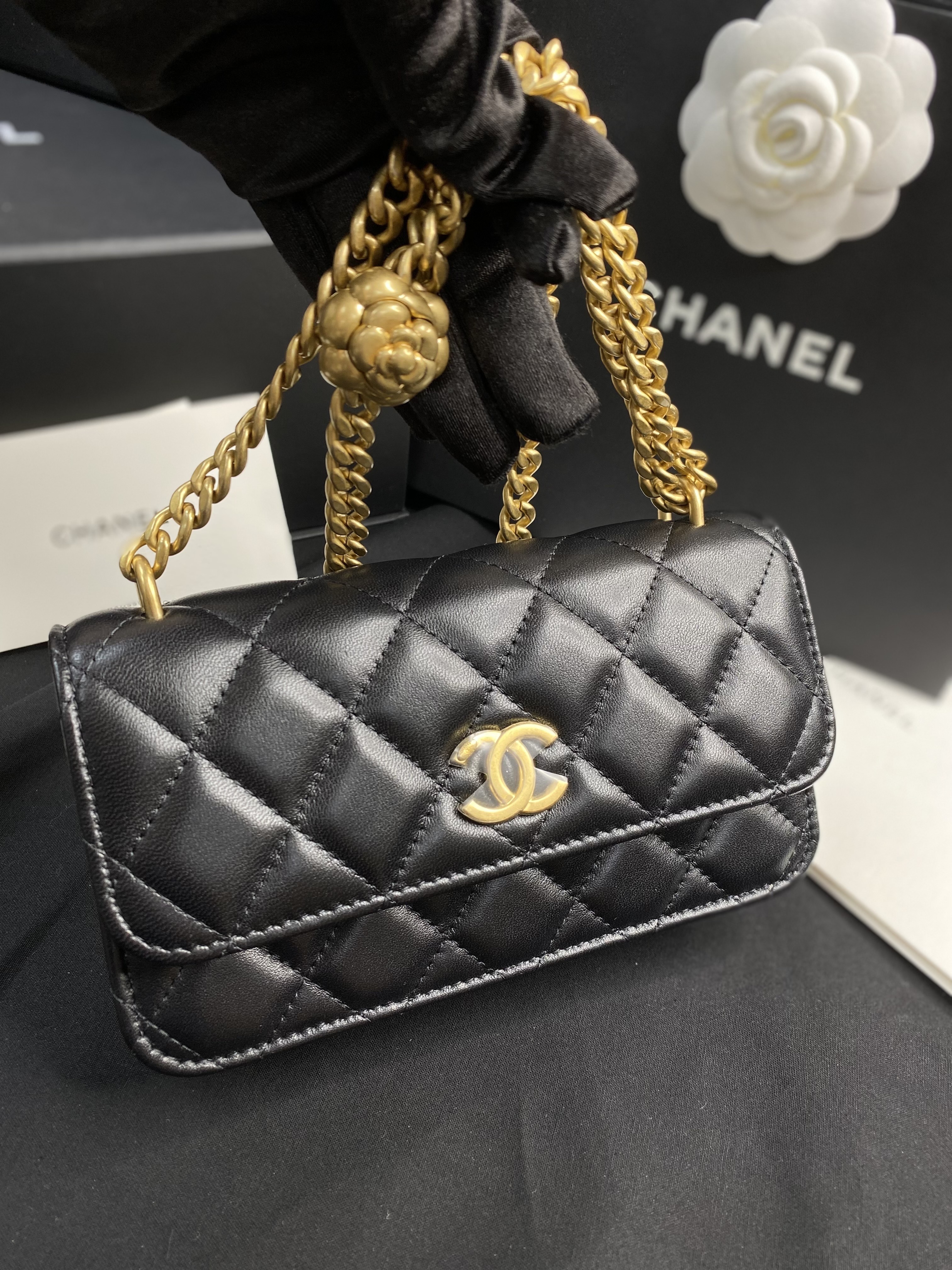 CHANEL フォンホルダー チェーンバッグ AP3298 (CHANEL/ショルダー
