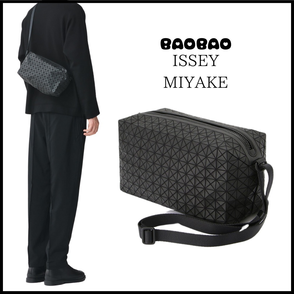 希少 BAOBAO ISSEY MIYAKE☆SADDLE BAG☆KURO ショルダーバック