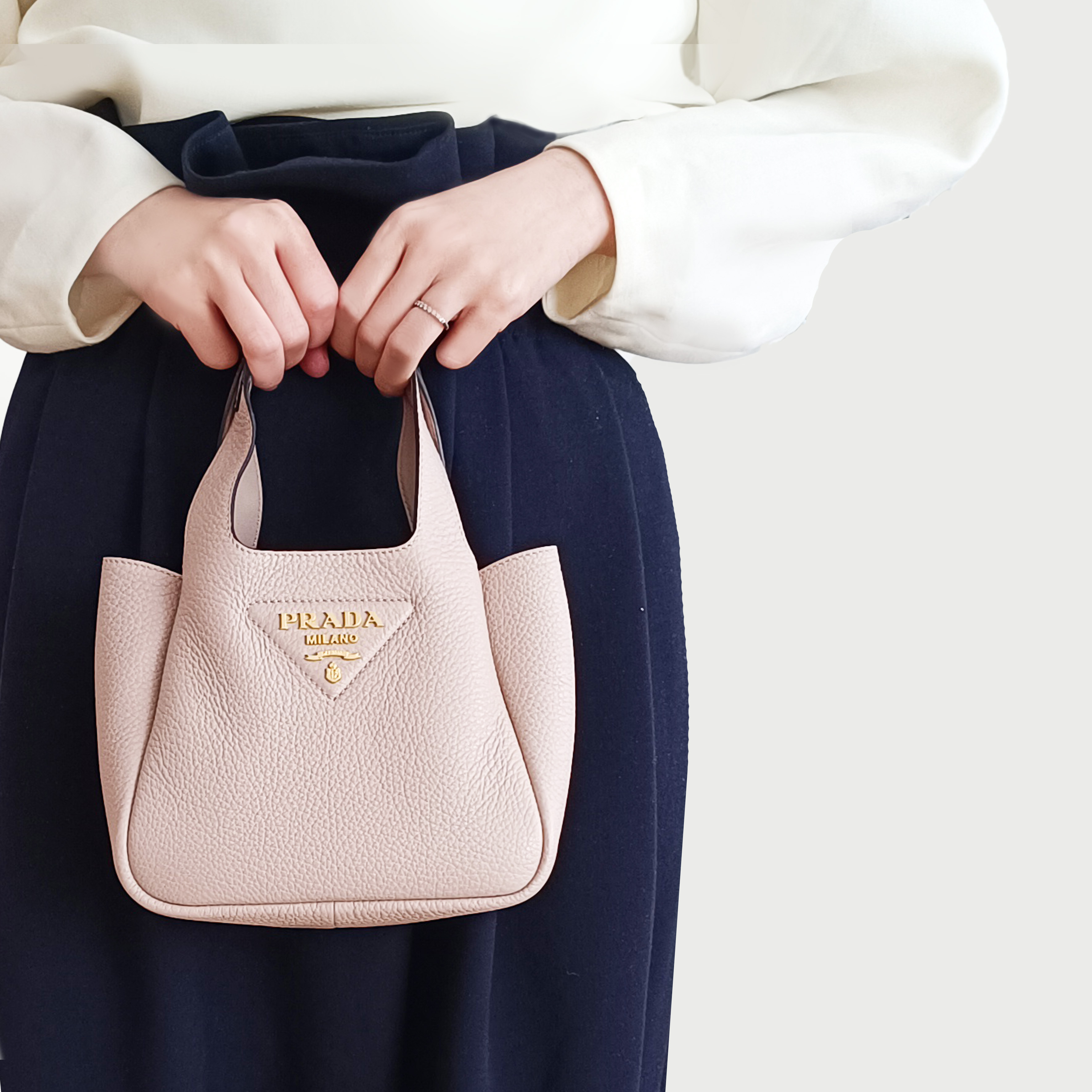 PRADA レザー ハンドバッグ (PRADA/トートバッグ) 103983081【BUYMA】