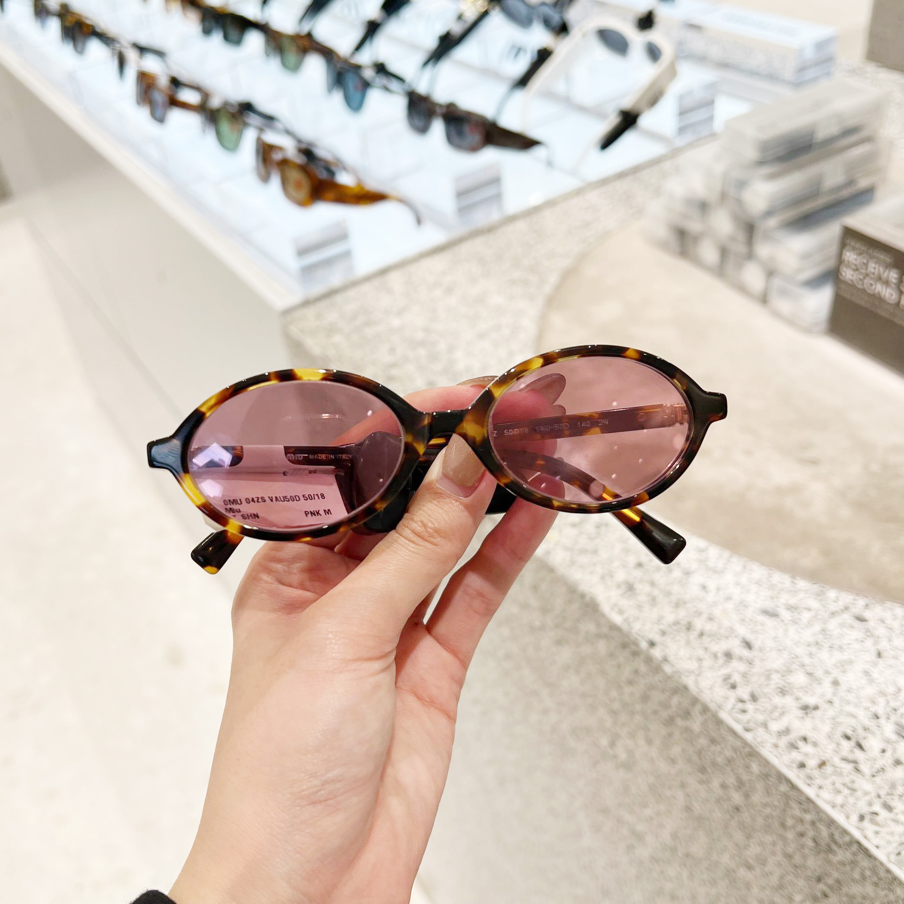 大人気♪】☆MIUMIU☆ミュウ リガード サングラス♡ (MiuMiu