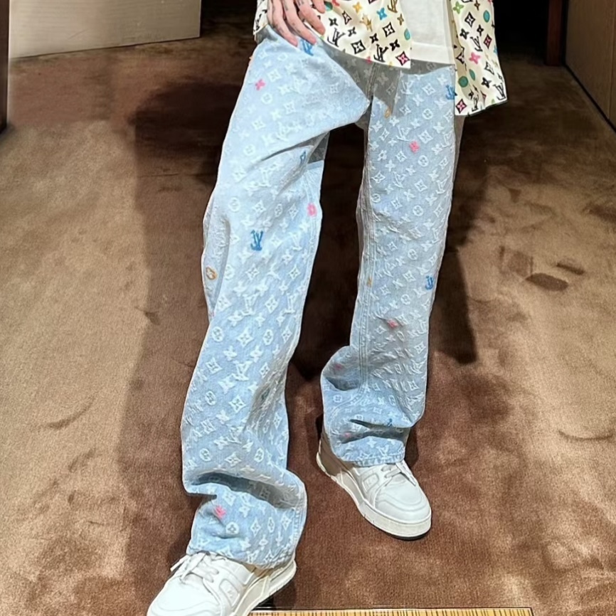 ストリートコーデにぴったり！】ルイヴィトン デニム パンツ (Louis