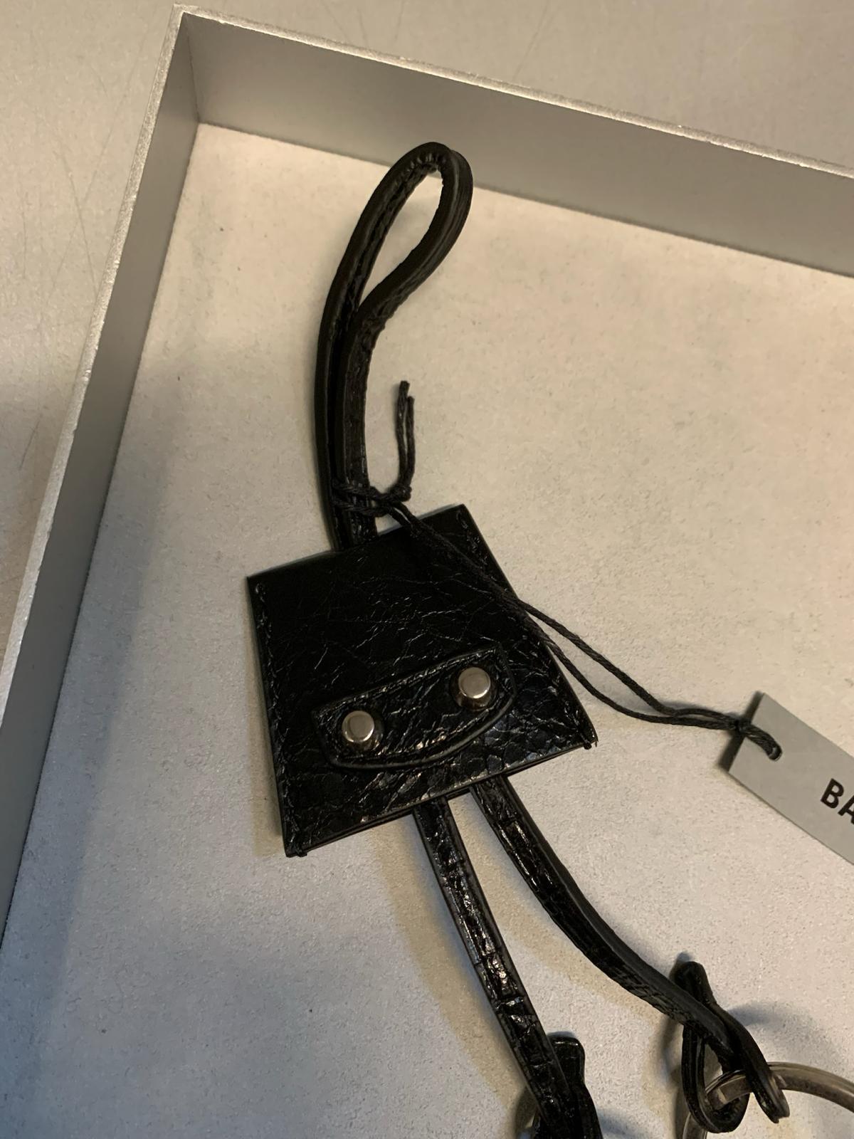 BALENCIAGA】LE CITY EIFFEL エッフェルタワー チャーム (BALENCIAGA