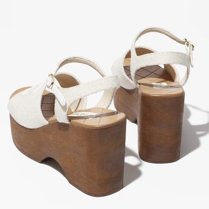 新作！24P☆】CHANEL/シャネル ロゴ サンダル 厚底 (CHANEL/サンダル