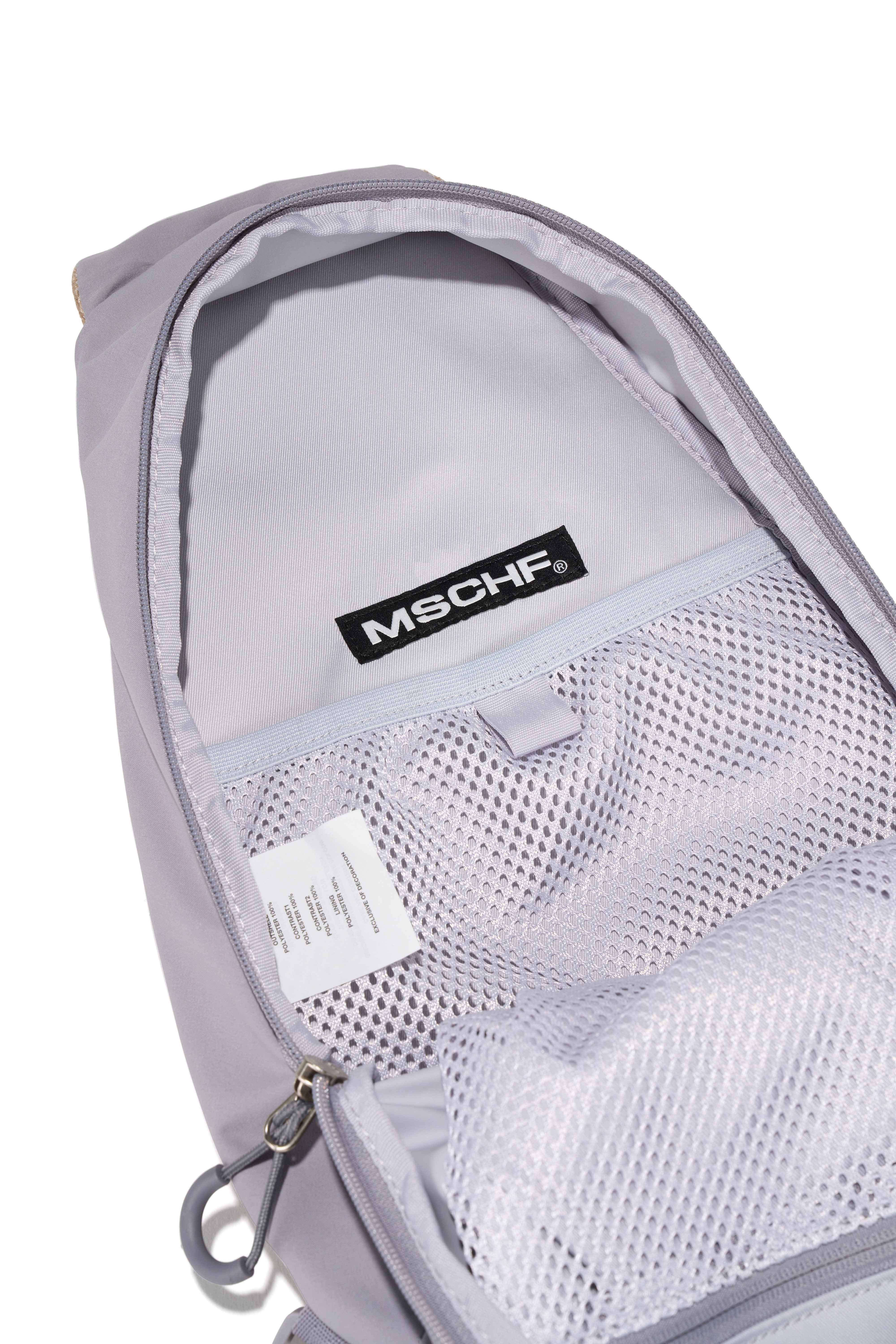 ☆関税/送料込☆MSCHF☆RHOMBUS POCKET SLING BAG (MISCHIEF/バック