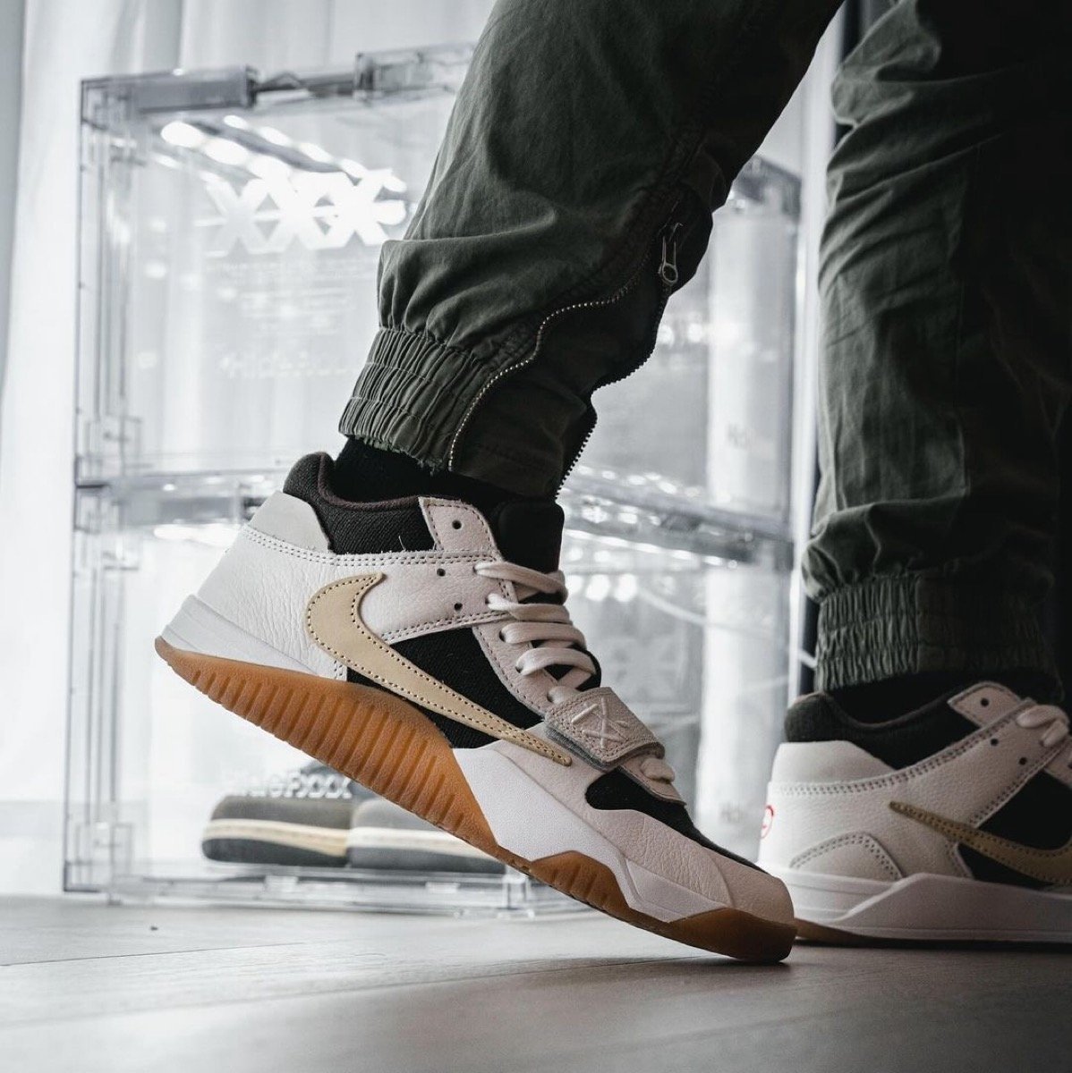 Travis Scott × Nike Jordan Jumpman Jack TR 