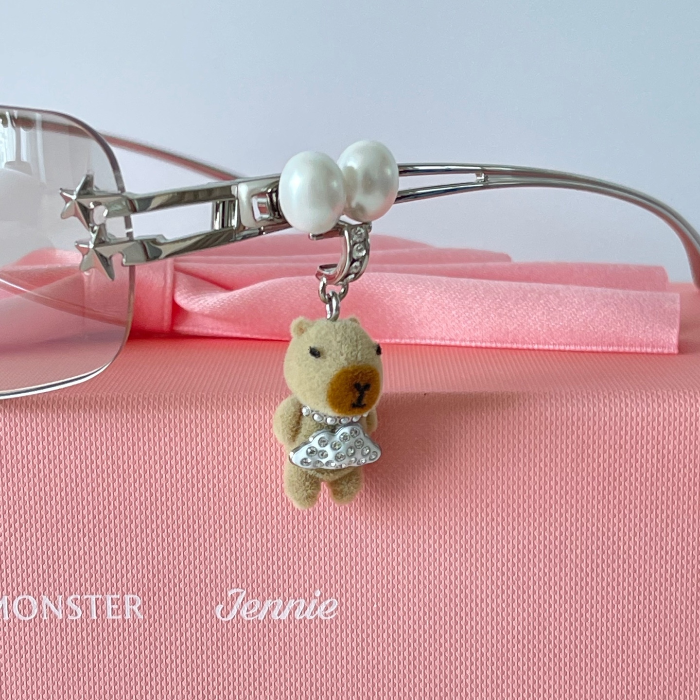 Gentle Monster x Jennie】 Petite Cooing☆カピバラ チャーム (Gentle