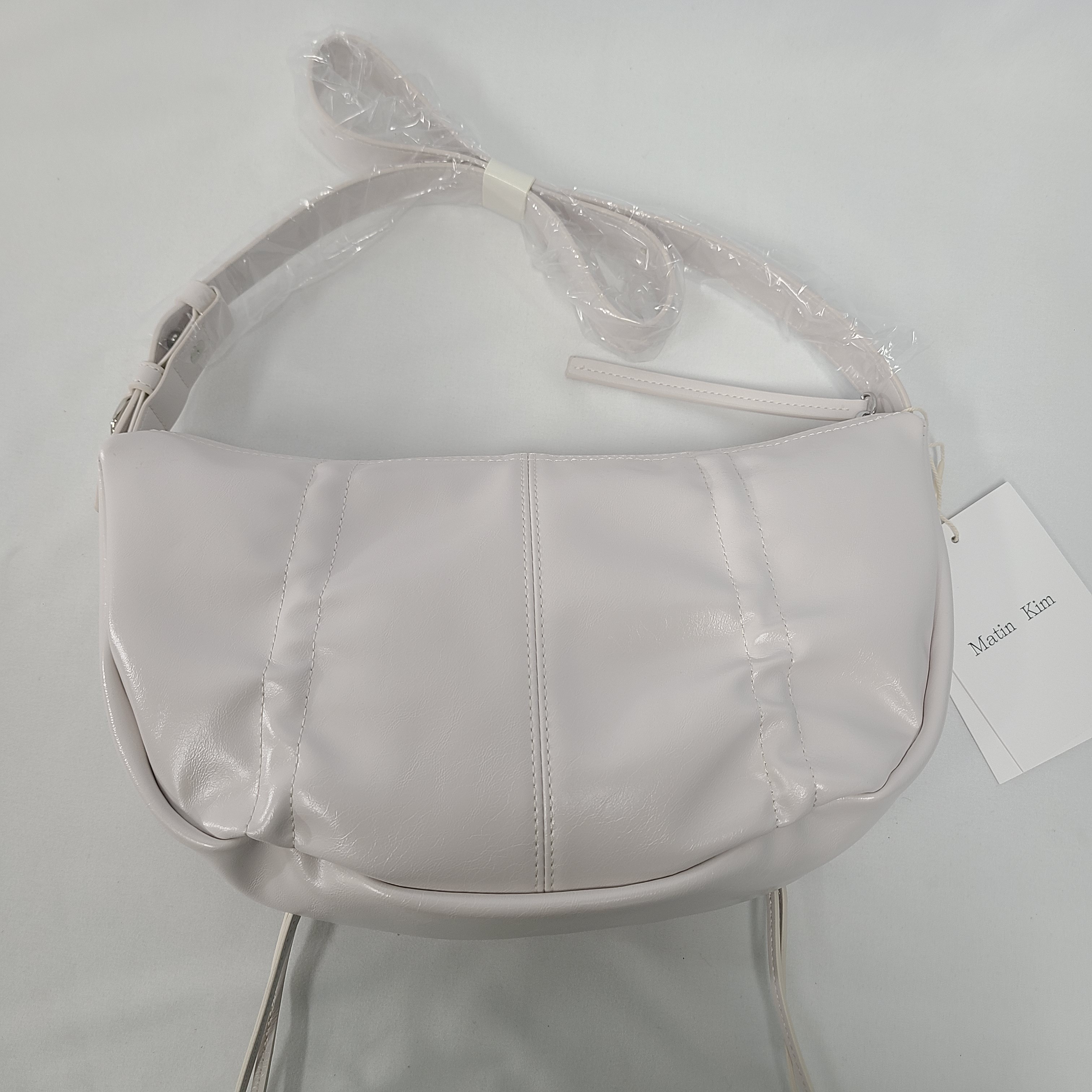 Matin Kim】関税込☆ハーフシャーリングリボンラウンドバッグ (Matin