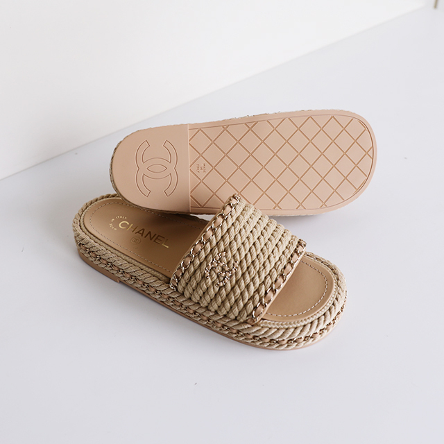 CHANEL】シャネル CC チェーン プラットフォーム スリッパ (CHANEL