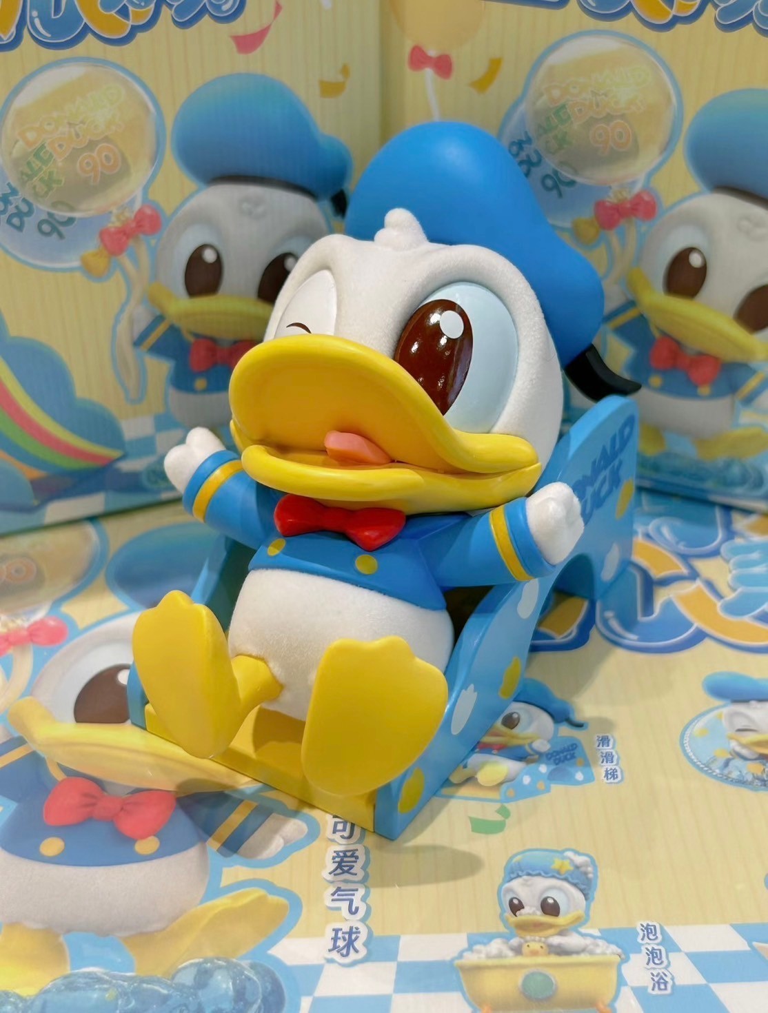 TOPTOY海外限定ディズニードナルド90年記念フィギュア6個入り