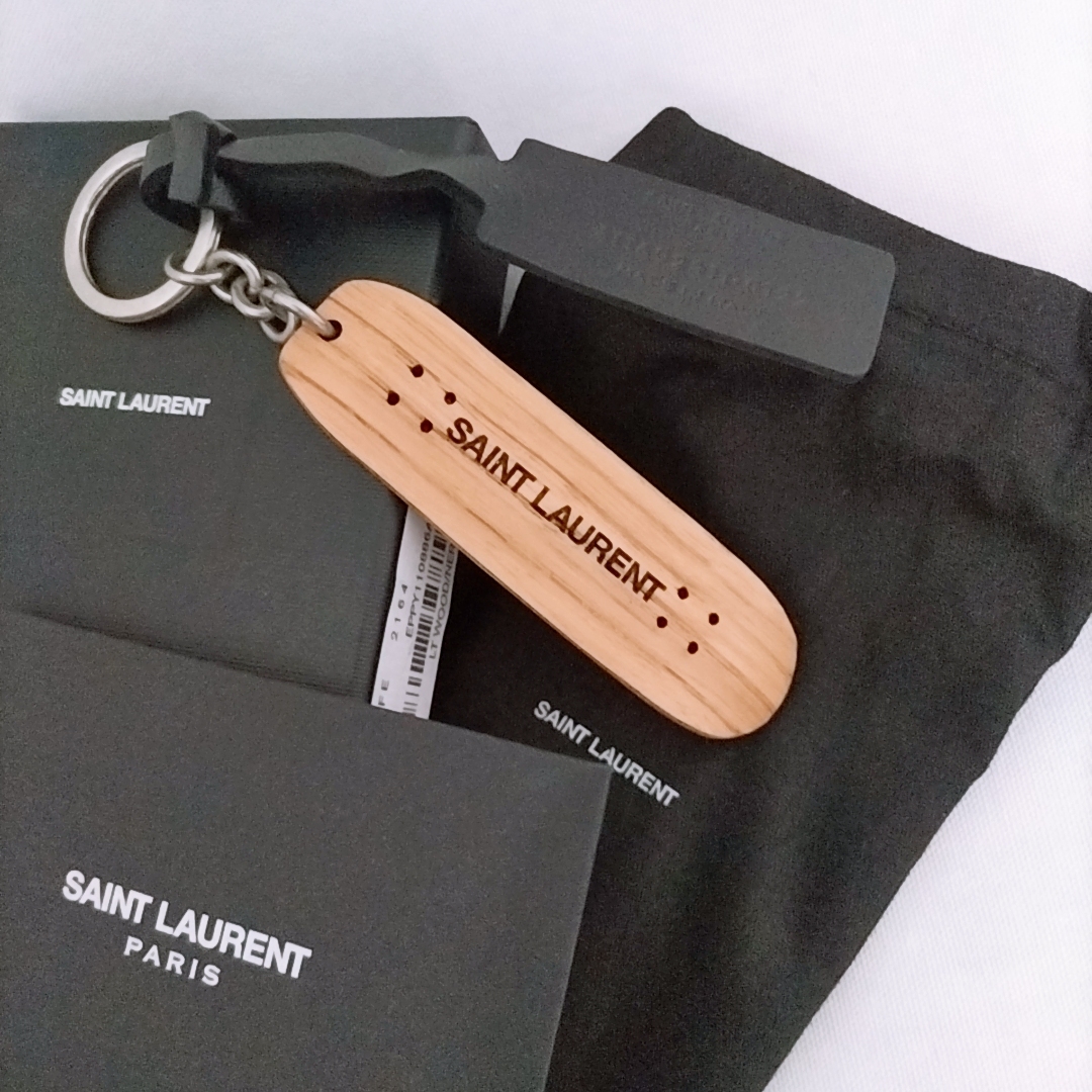 SAINT LAURENT◇ウッドスケートボードキーホルダー サンローラン