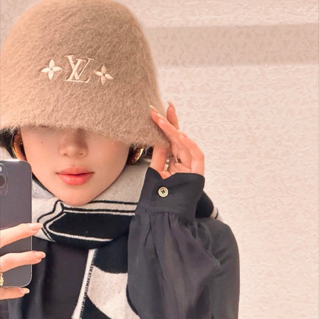 ふわふわで可愛い♪】ルイヴィトン LVフラフィー ハット 帽子 (Louis