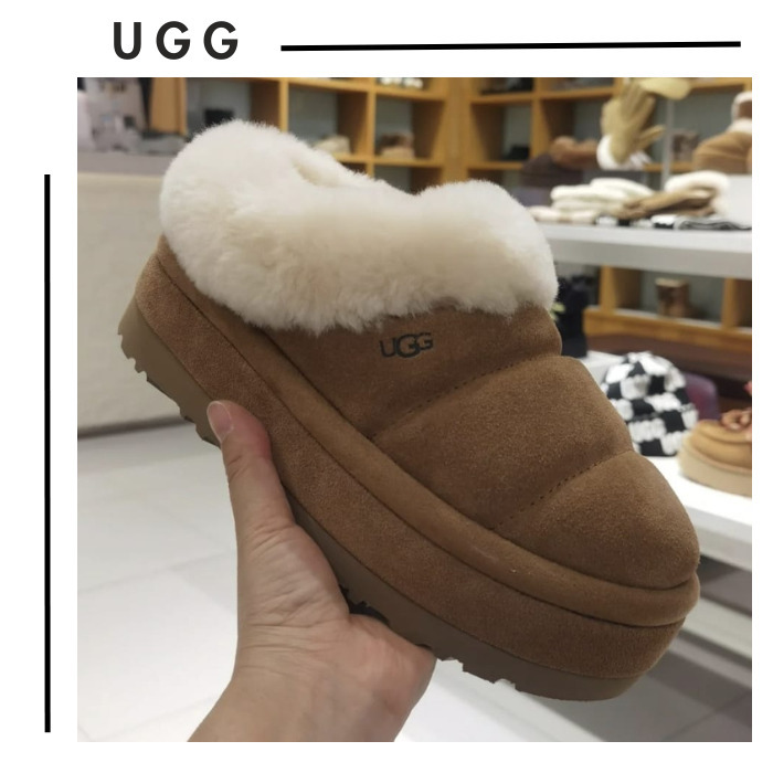 ☆UGG アグ☆タズリータTAZZLITAプラットフォーム厚底スリッポン (UGG