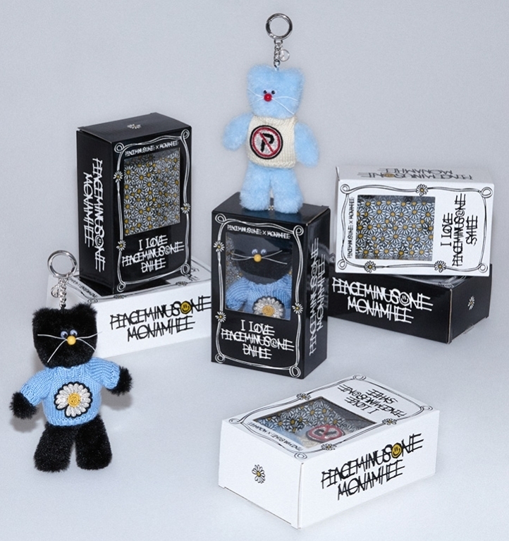 ☆入手困難☆PEACEMINUSONE MONAMHEE ぬいぐるみ キーリング