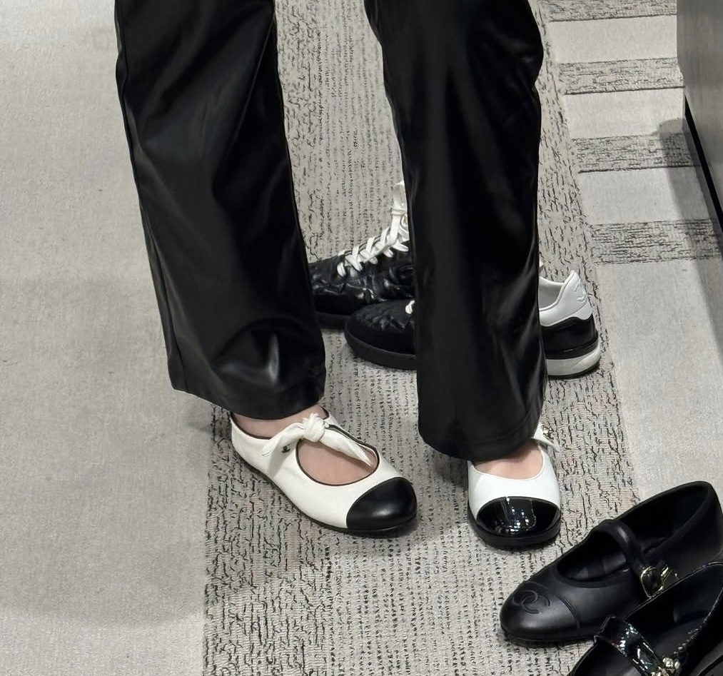 大人気ジェニー着用♡】CHANEL*メリージェーン (CHANEL/フラット