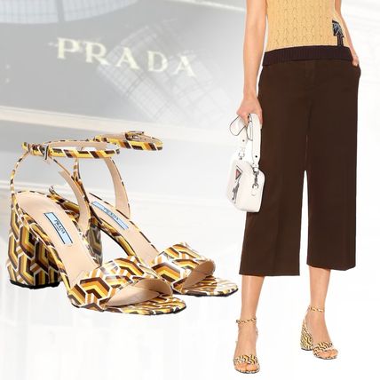 イエロー（黄色）系 23.5cm PRADA(プラダ) サンダル・ミュール